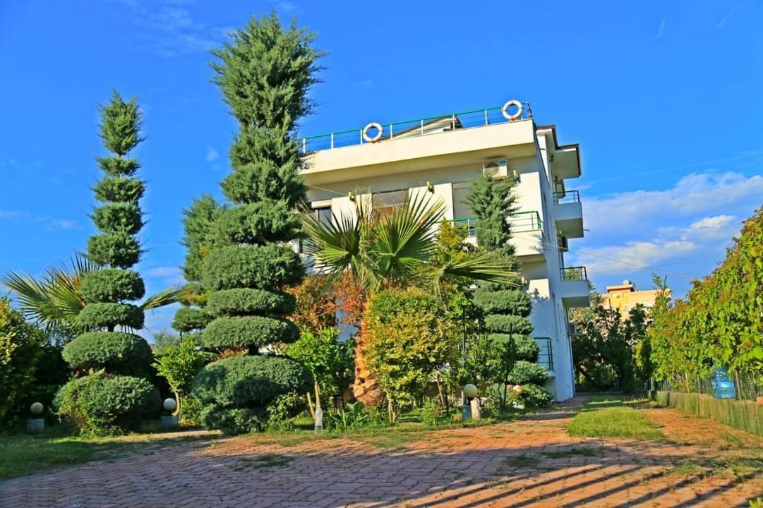 A-Vila Golem  Exterior photo